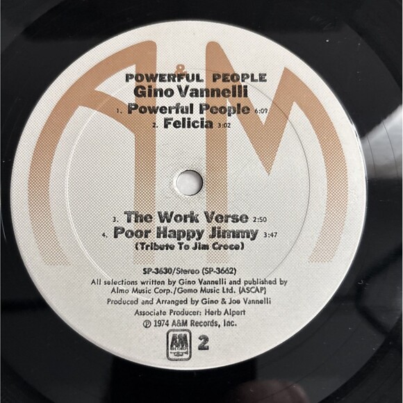Gino Vannelli Powerful People Vinyl LP- AM Records SP 3630-1974 Pitman Pressing - Picture 6 of 7
